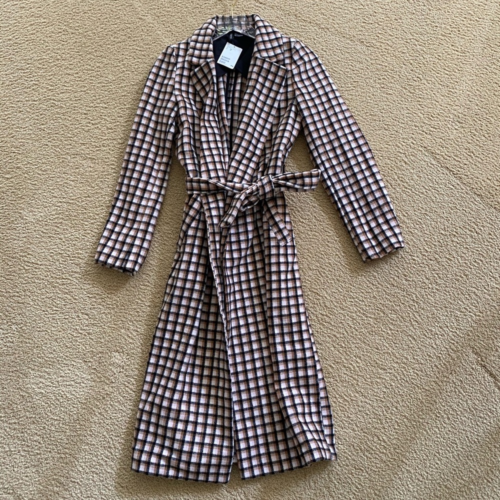Brand new with tags H&M checkered coat size XS